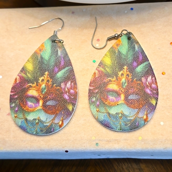 Mask Peacock Feather Artificial Leather Earrings Carnival Mardi Gras Earrings - Picture 7 of 8